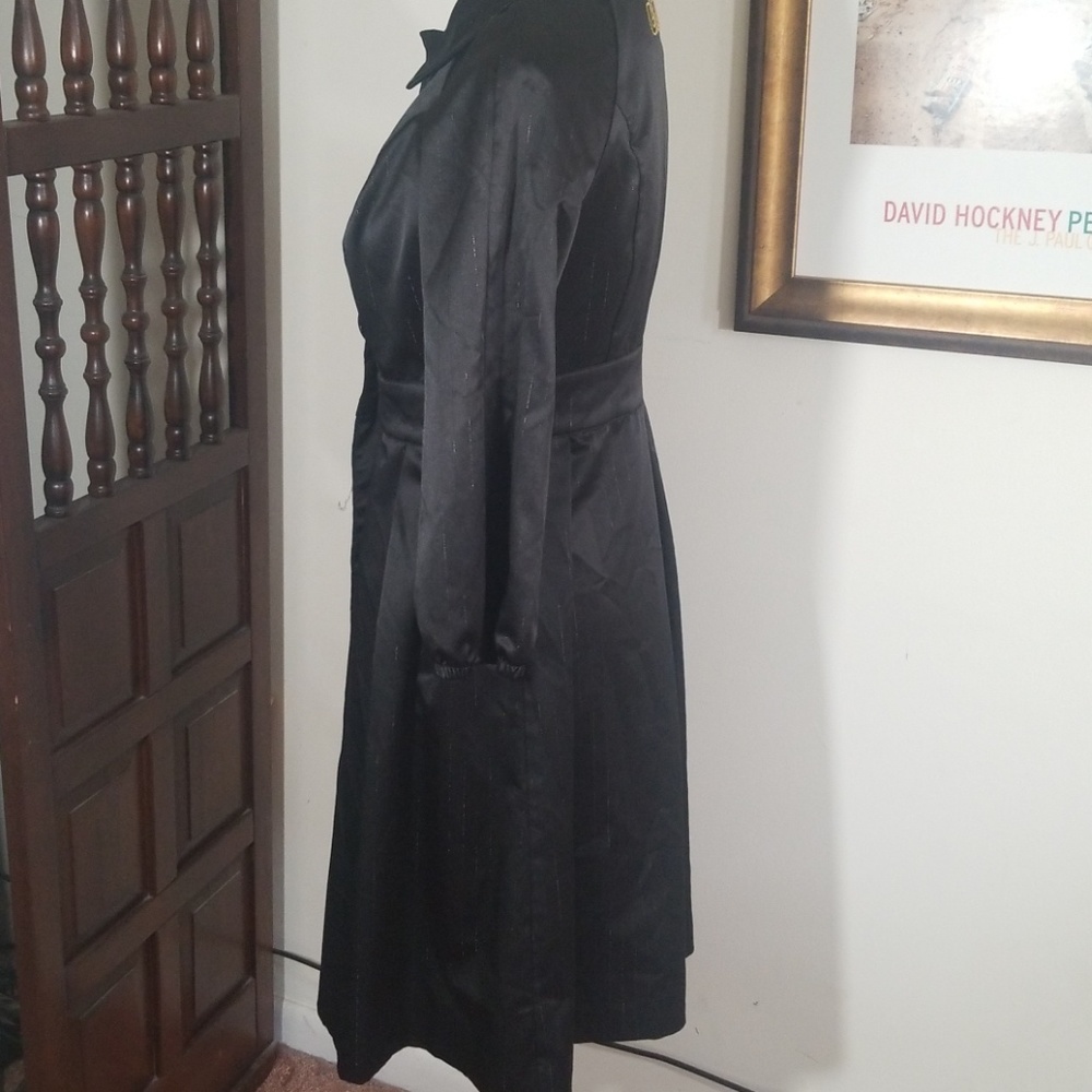 Fabulosity Black Button Front Long Sleeve Trench Coat Jacket. M - Picture 5 of 8